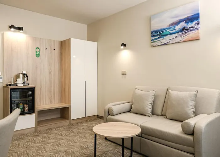 Laguna Park Sunrise Szálloda 4*