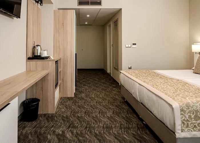 Laguna Park Sunrise 4* Napospart