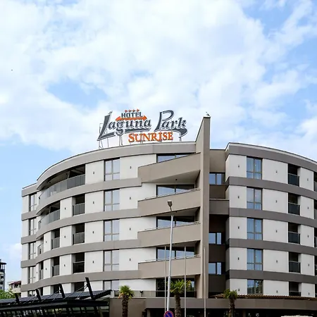 Laguna Park Sunrise ساني بيتش