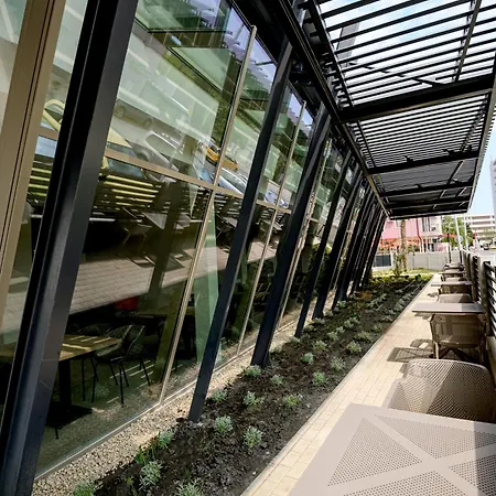 فندق Laguna Park Sunrise ساني بيتش