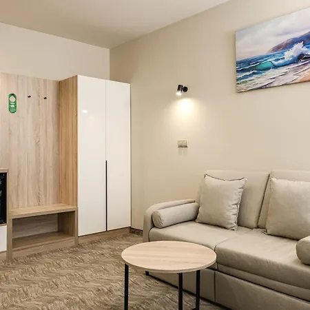 Laguna Park Sunrise Hotel 4*