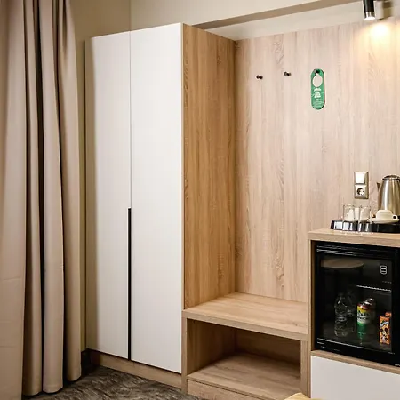 Laguna Park Sunrise 4*